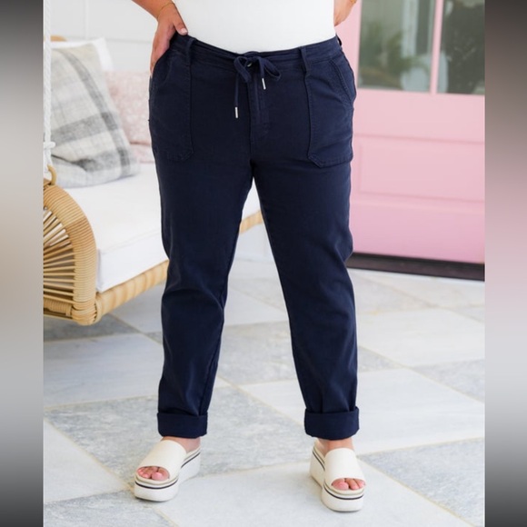 Judy Blue Joggers 16W NWT - Picture 11 of 12